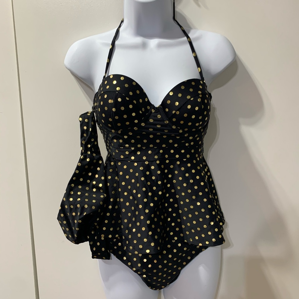 New Betsey Johnson Swimsuit -so cute!